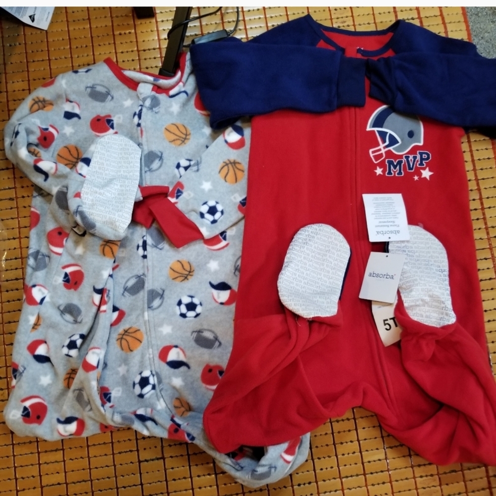 Absorba fleece footed sleepers 2 PC set 5T nwt footsie sports